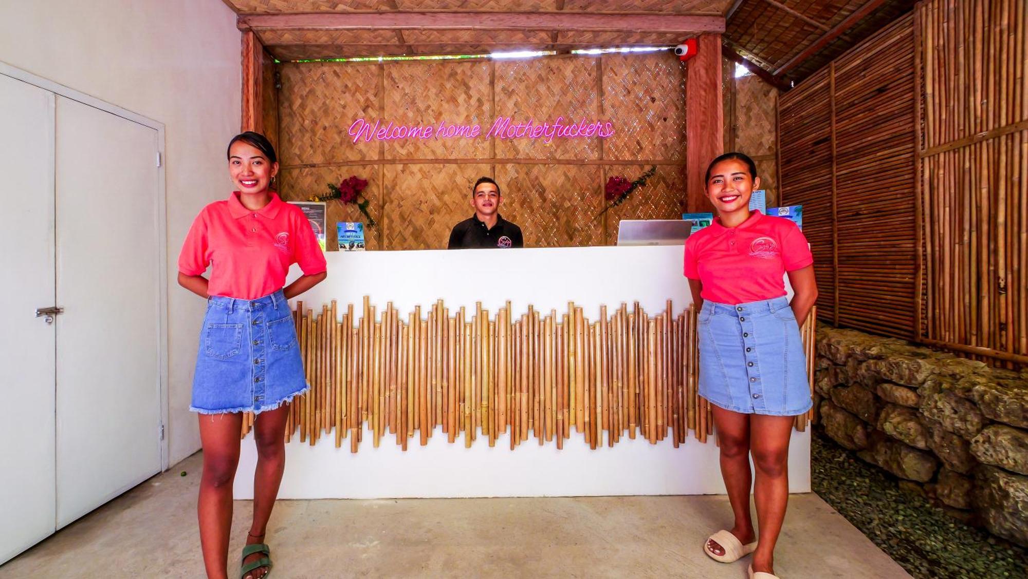 Sip Sunset Hostel And Lounge El Nido Extérieur photo