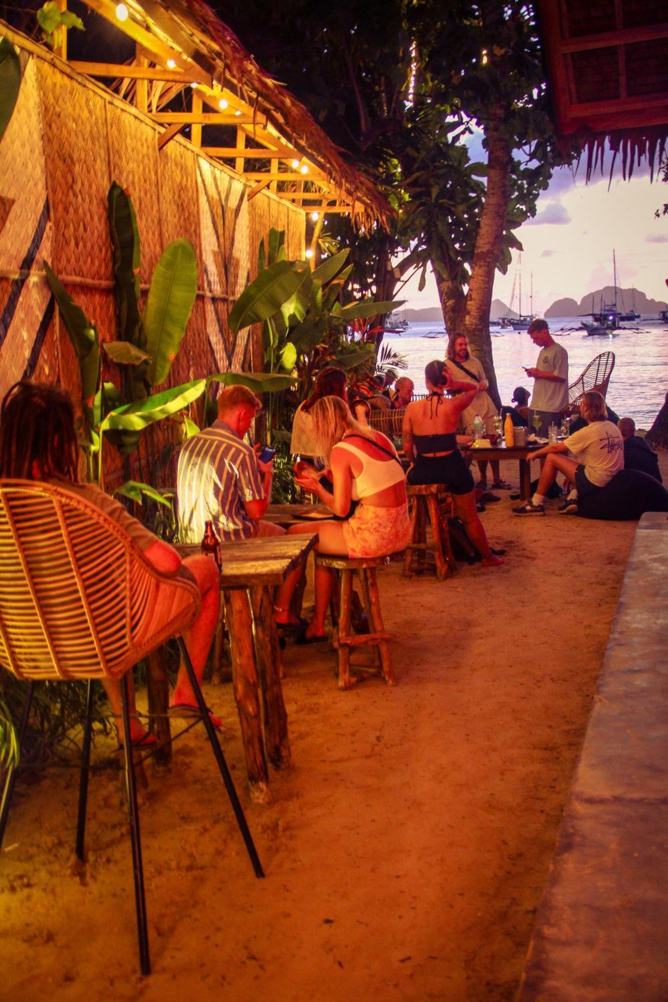 Sip Sunset Hostel And Lounge El Nido Extérieur photo